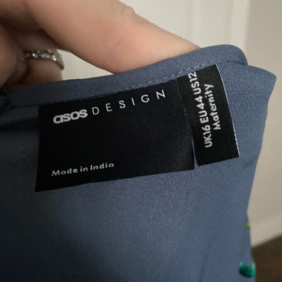 COPY - ASOS DESIGN Maternity embroidered pleated midi dress in blue - Picture 8 of 8